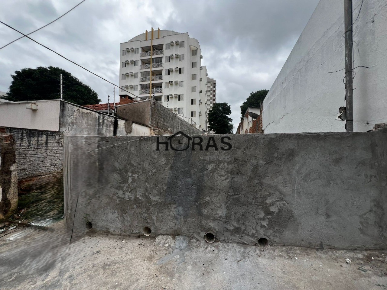 Loteamento e Condomínio, 525 m² - Foto 1