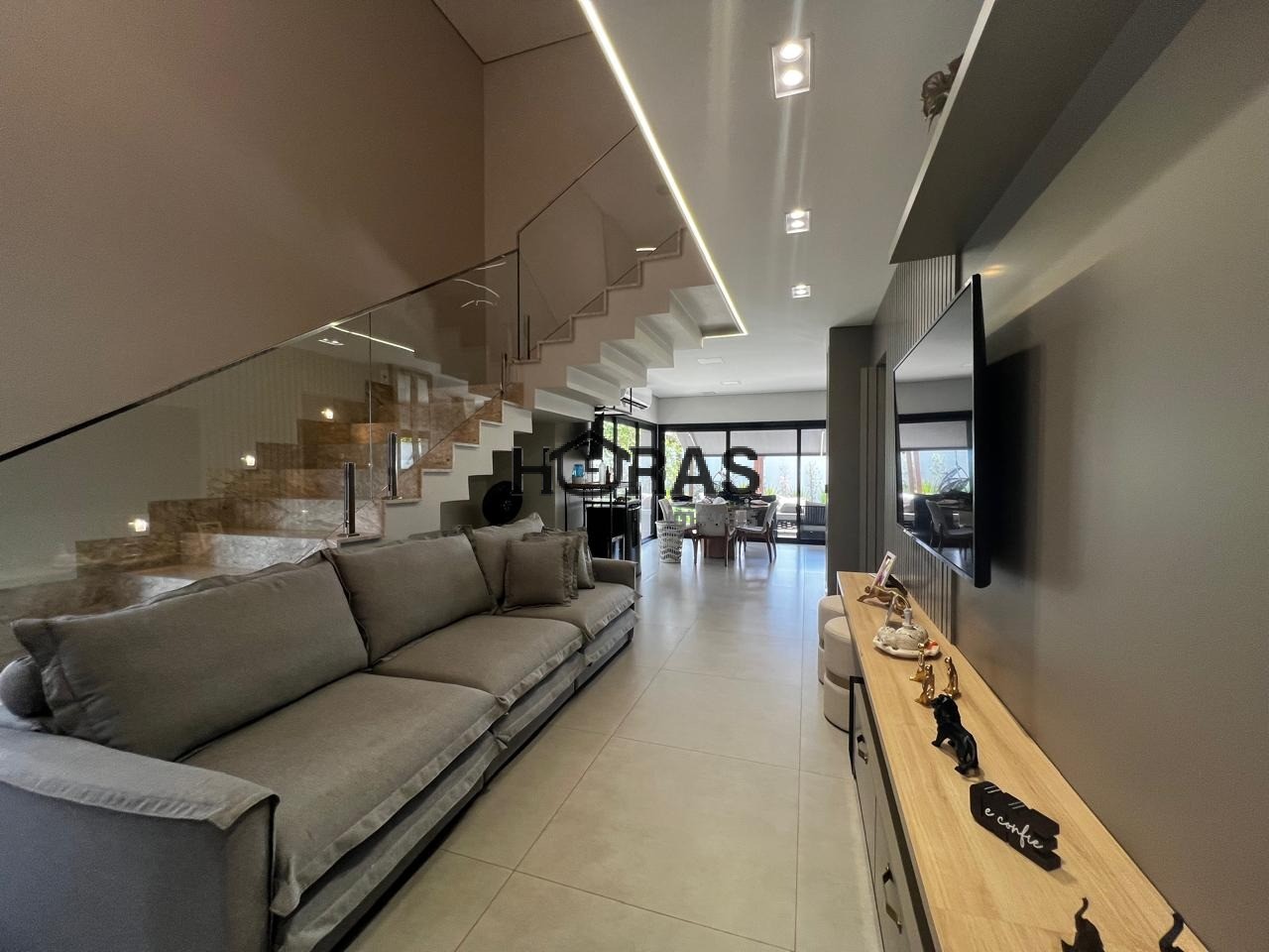 Casa, 3 quartos, 230 m² - Foto 3