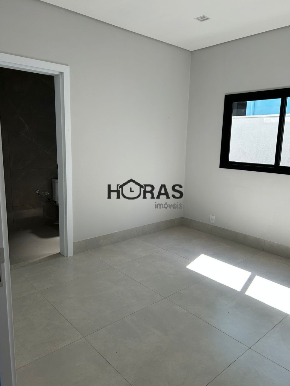 Casa, 4 quartos, 285 m² - Foto 34