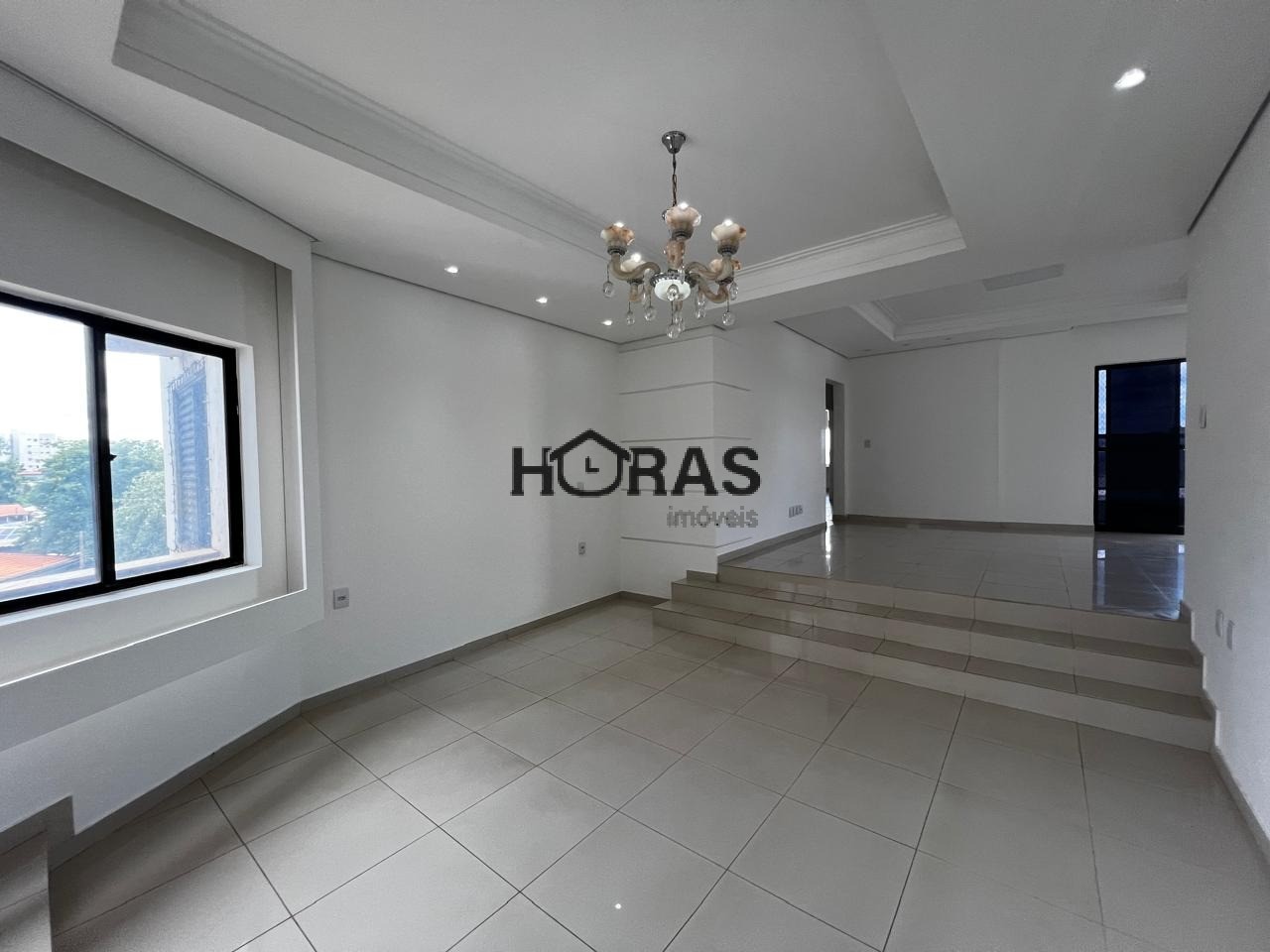 Apartamento, 4 quartos, 240 m² - Foto 1