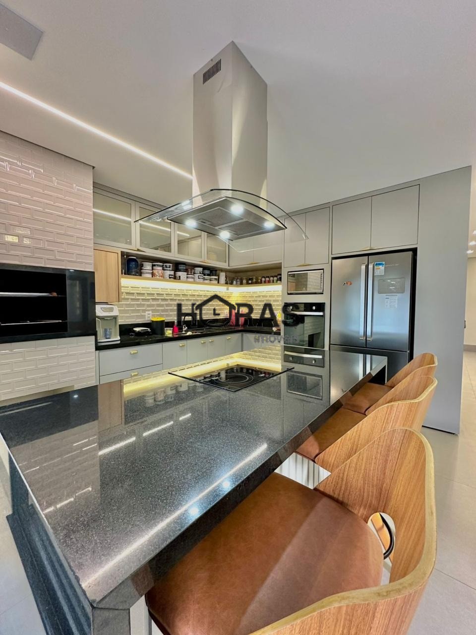 Casa, 3 quartos, 230 m² - Foto 4