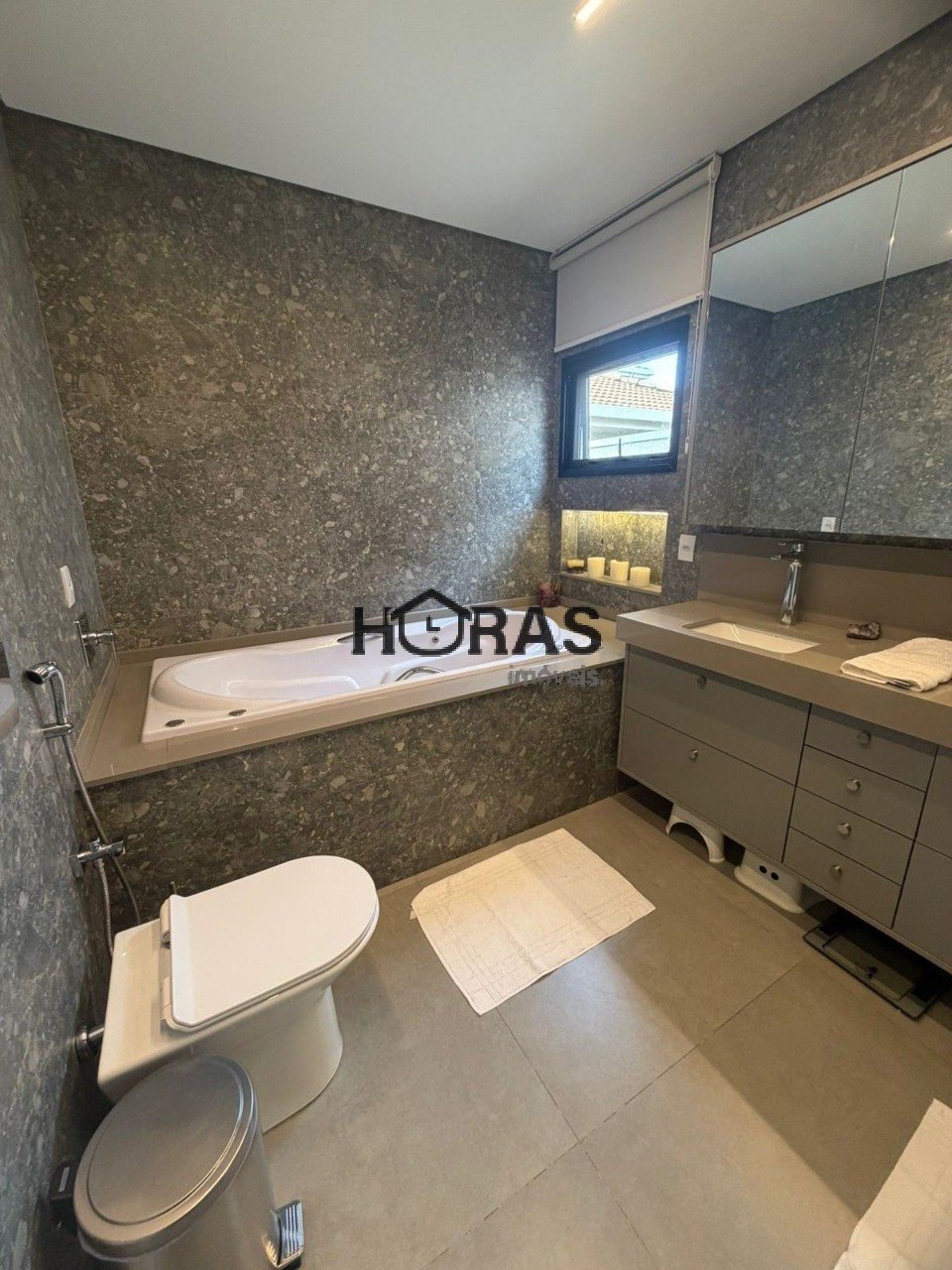 Casa, 4 quartos, 325 m² - Foto 21