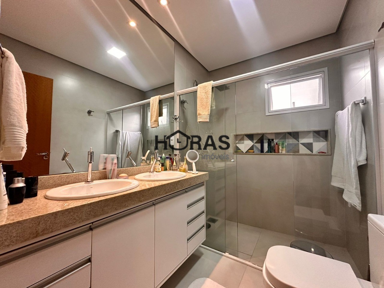 Casa, 3 quartos, 200 m² - Foto 9