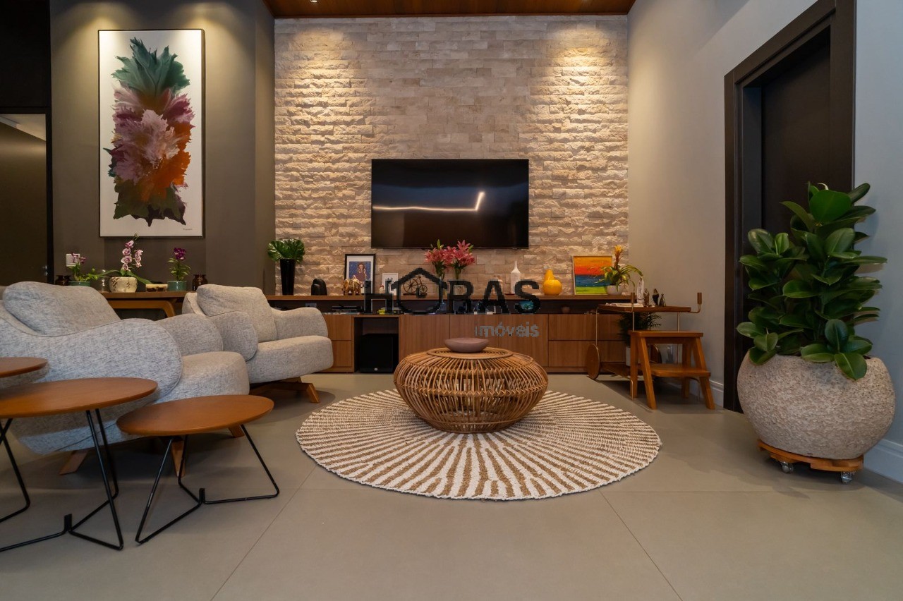 Casa, 4 quartos, 325 m² - Foto 8