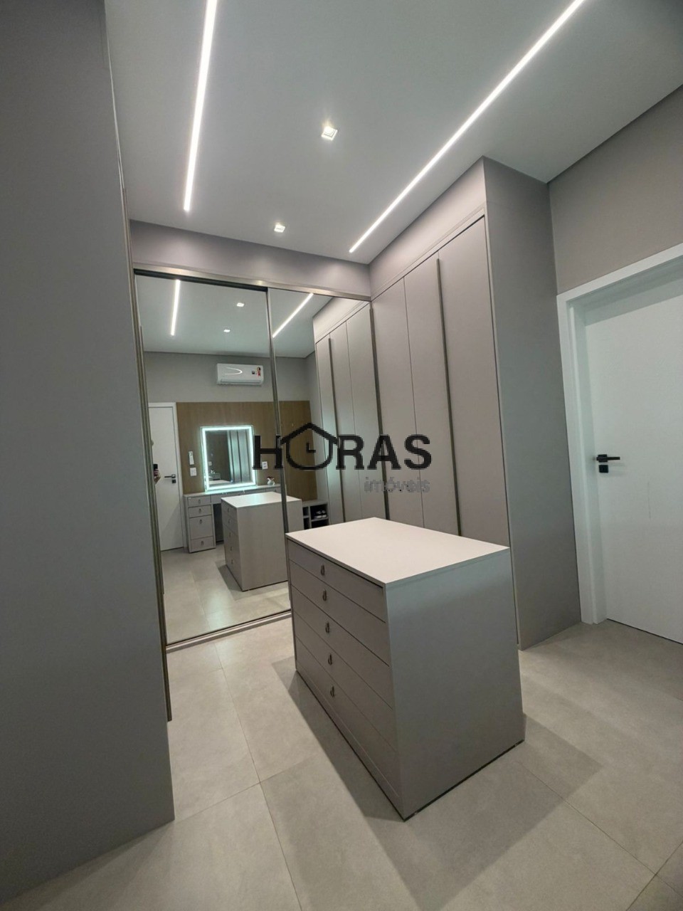 Casa, 4 quartos, 325 m² - Foto 17