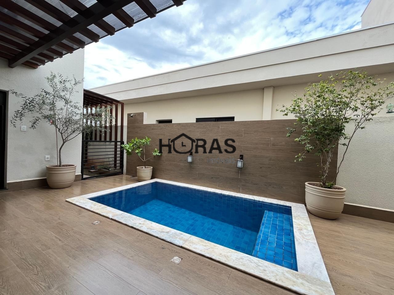 Casa, 3 quartos, 169 m² - Foto 2