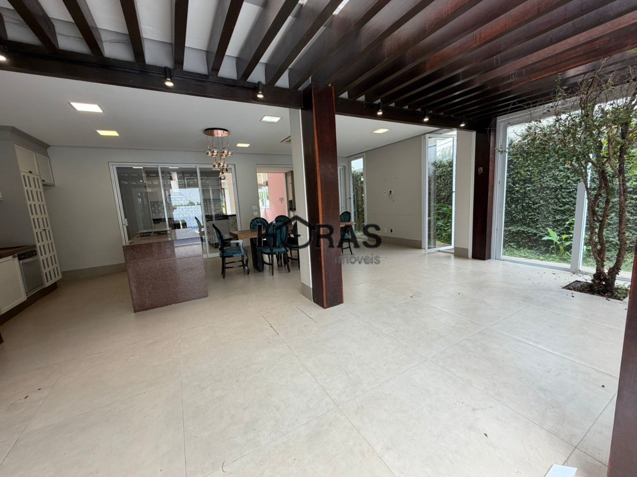 Casa, 4 quartos, 275 m² - Foto 3