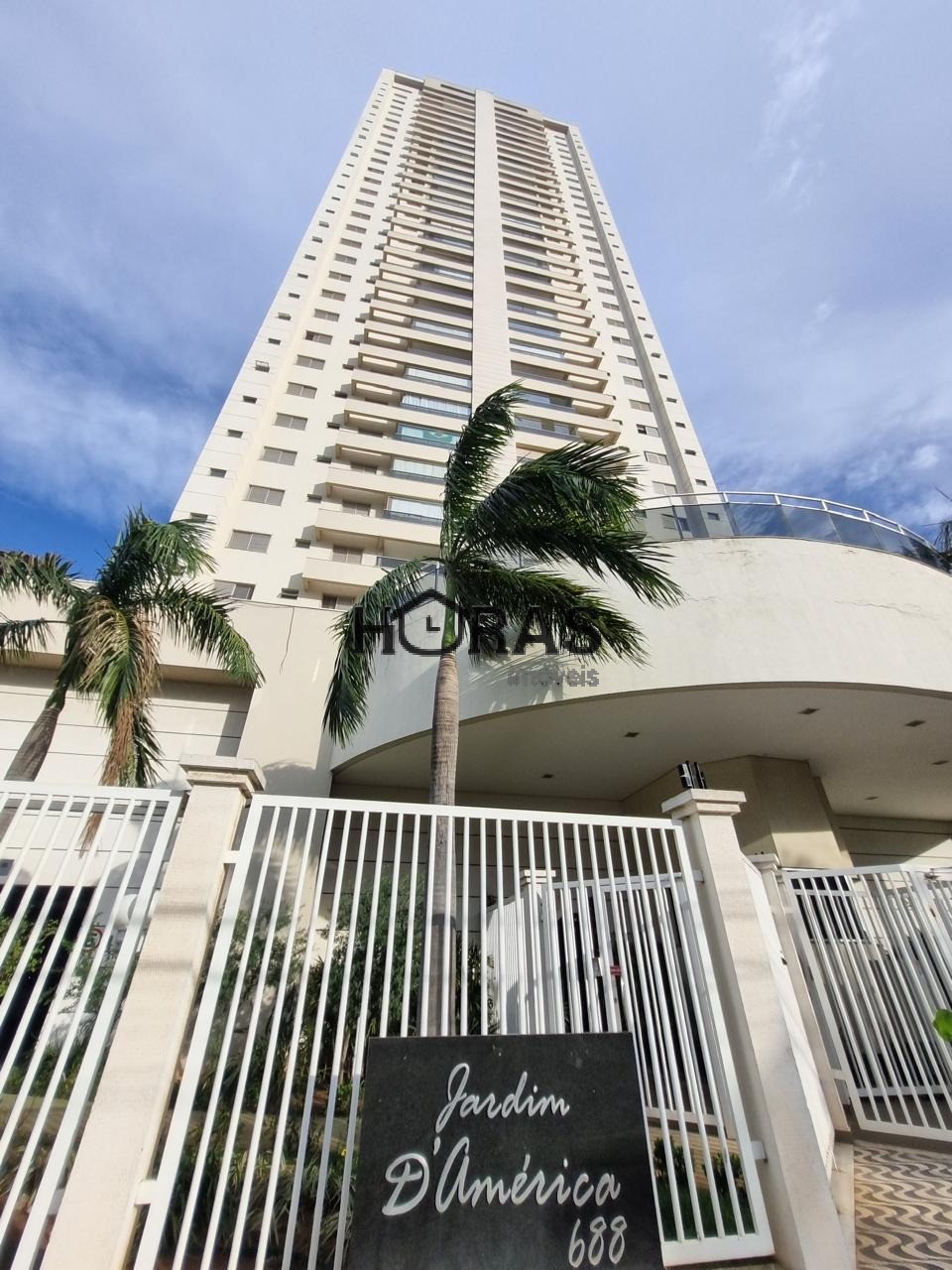 Apartamento, 3 quartos, 156 m² - Foto 1
