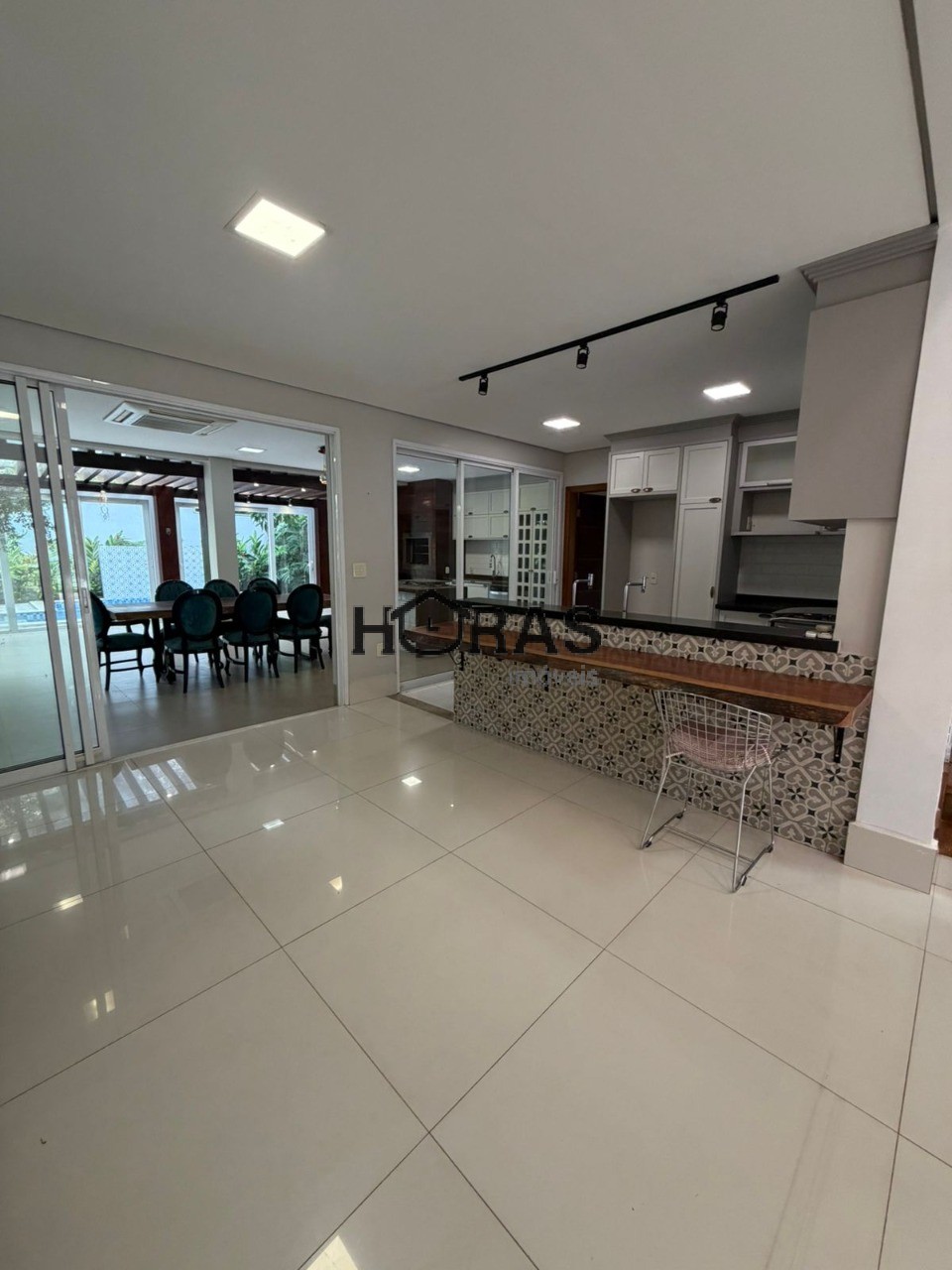 Casa, 4 quartos, 275 m² - Foto 19