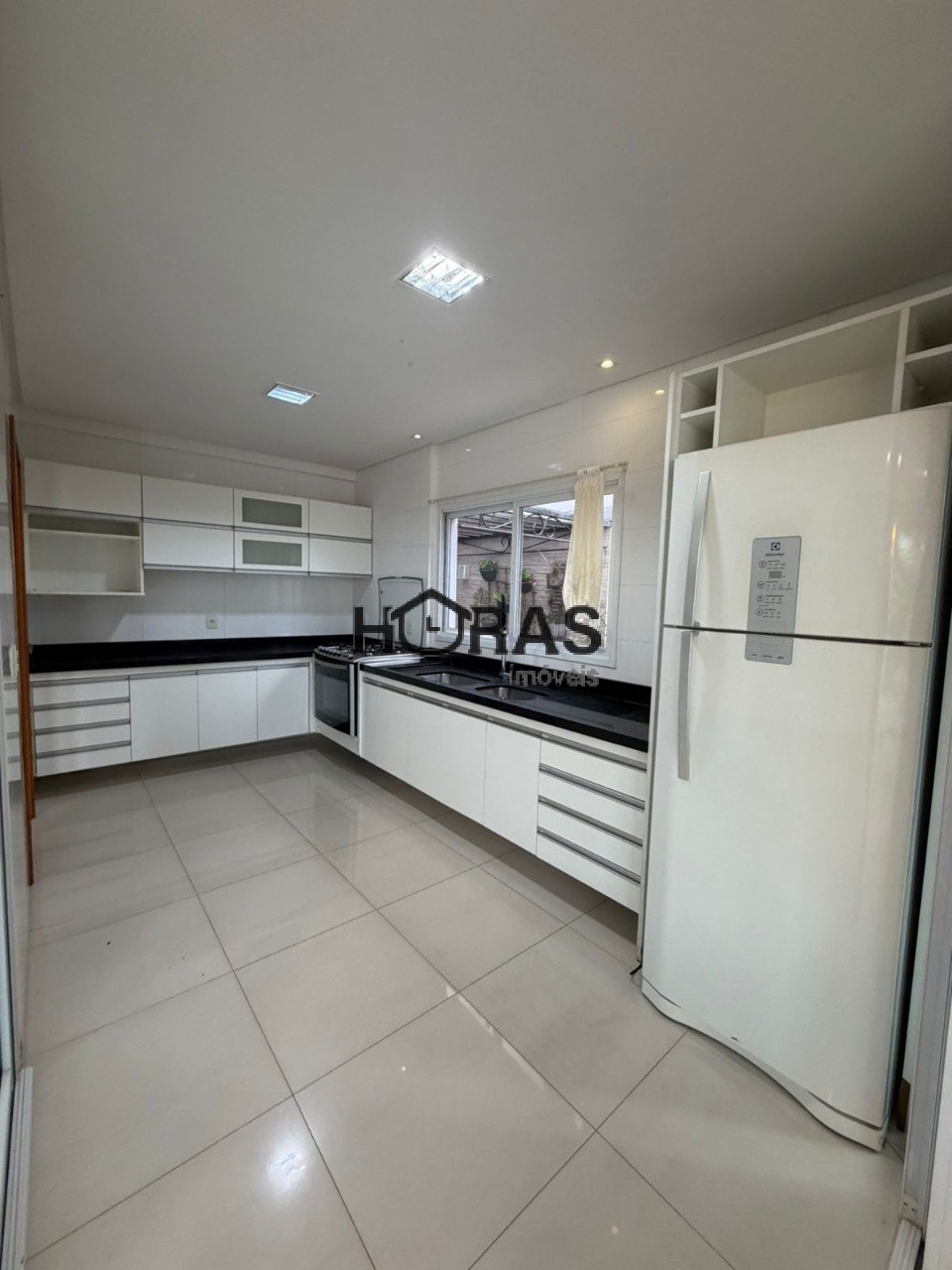 Casa, 3 quartos, 263 m² - Foto 24