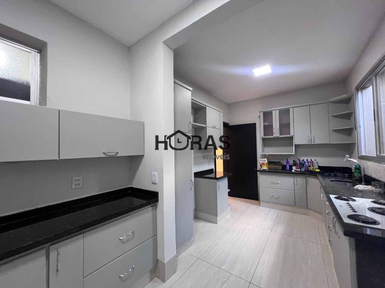 Casa, 4 quartos, 218 m² - Foto 29