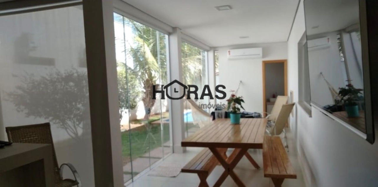 Casa, 3 quartos, 200 m² - Foto 2