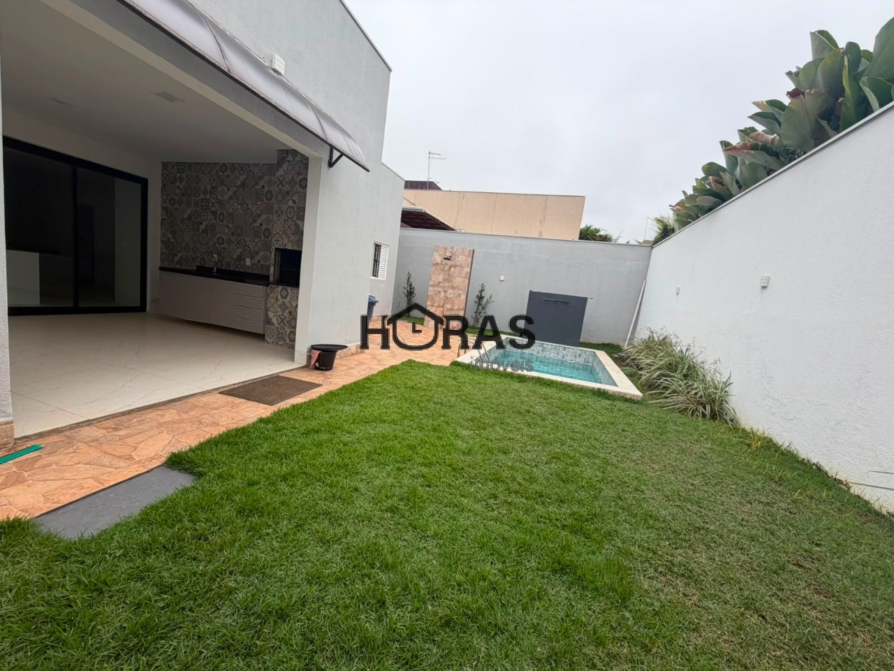Casa, 3 quartos, 270 m² - Foto 1