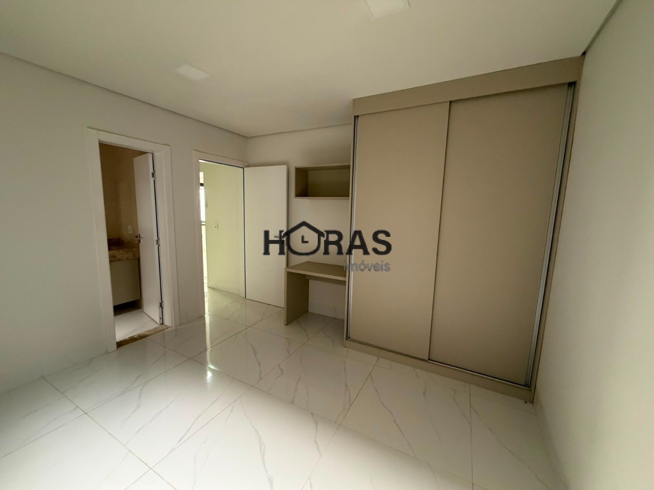 Casa, 3 quartos, 270 m² - Foto 6
