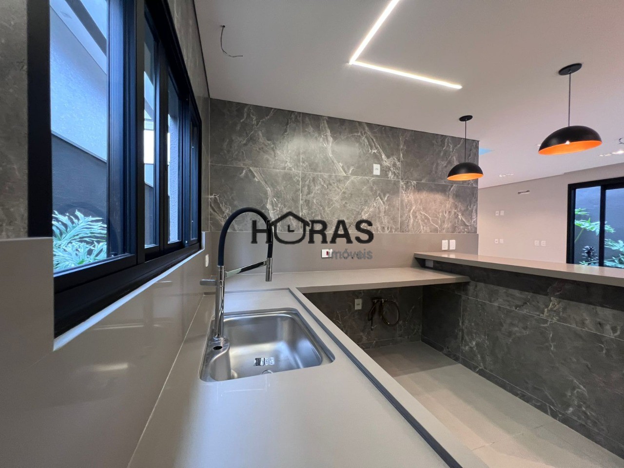 Casa, 5 quartos, 306 m² - Foto 37
