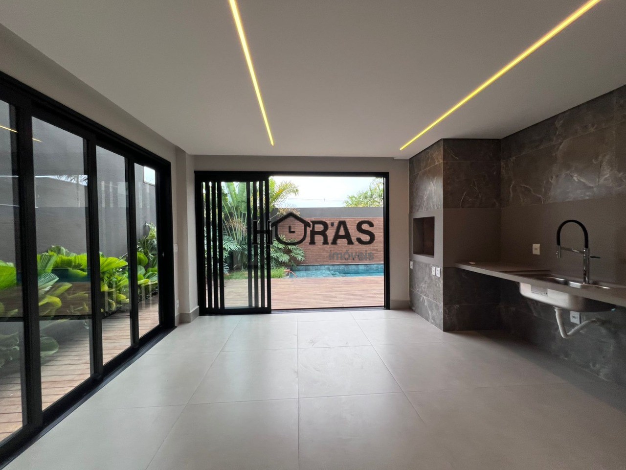 Casa, 5 quartos, 306 m² - Foto 45