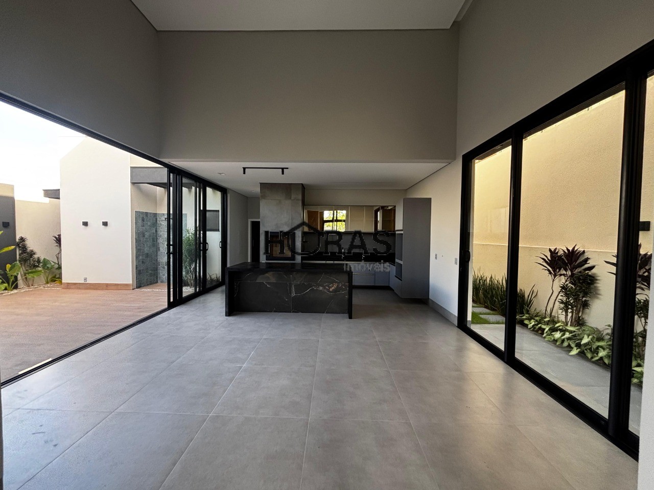 Casa, 3 quartos, 240 m² - Foto 14