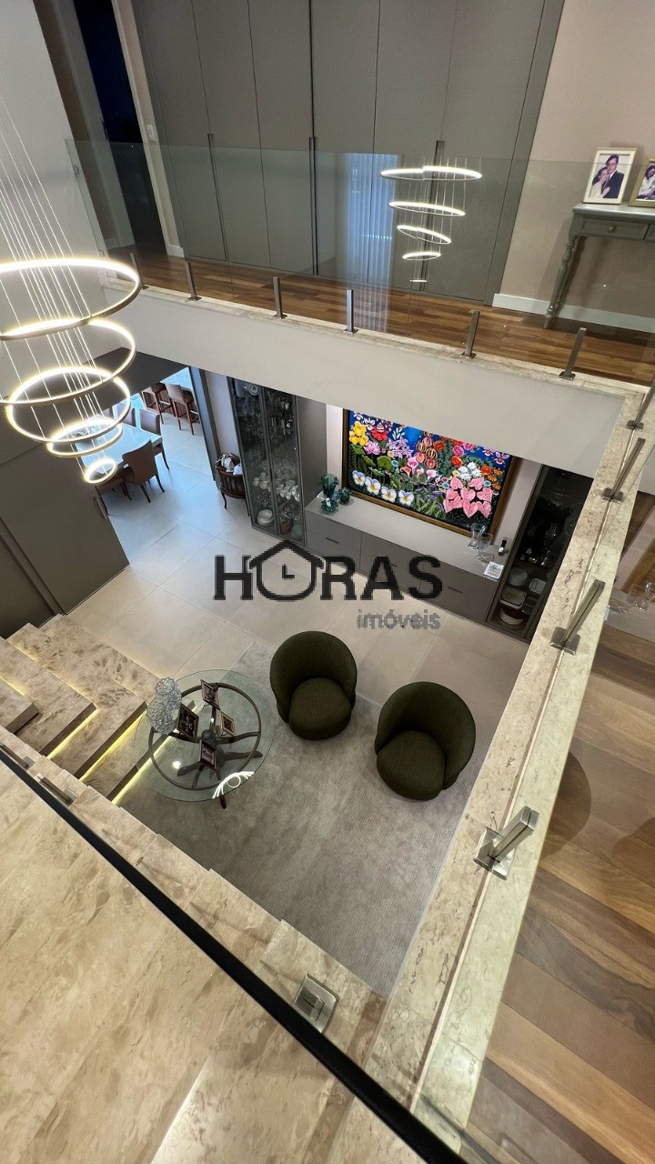 Casa, 4 quartos, 368 m² - Foto 1