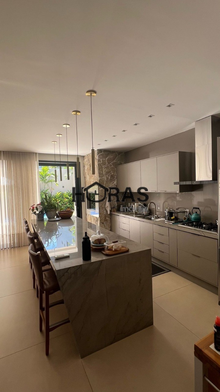 Casa, 4 quartos, 368 m² - Foto 11