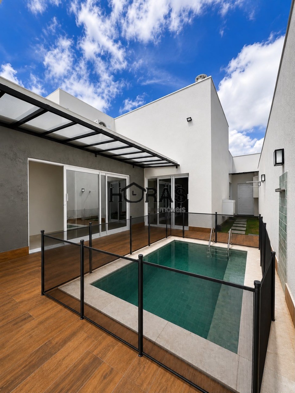 Casa, 3 quartos, 167 m² - Foto 1