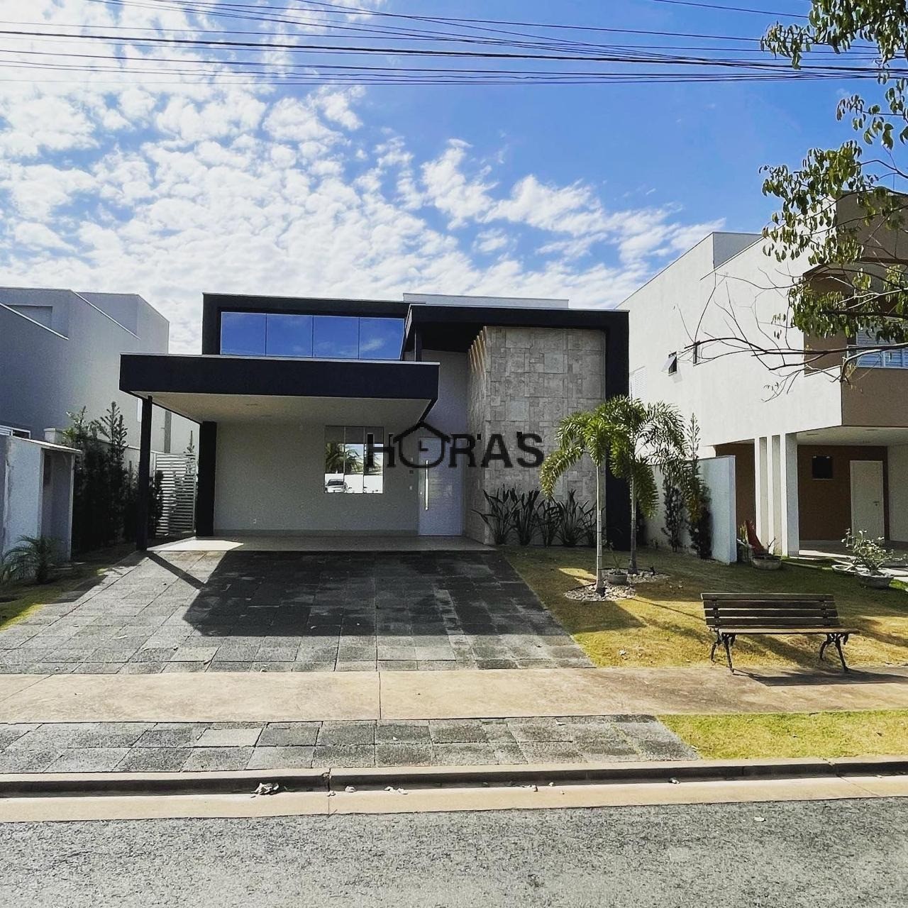 Casa, 3 quartos, 203 m² - Foto 2