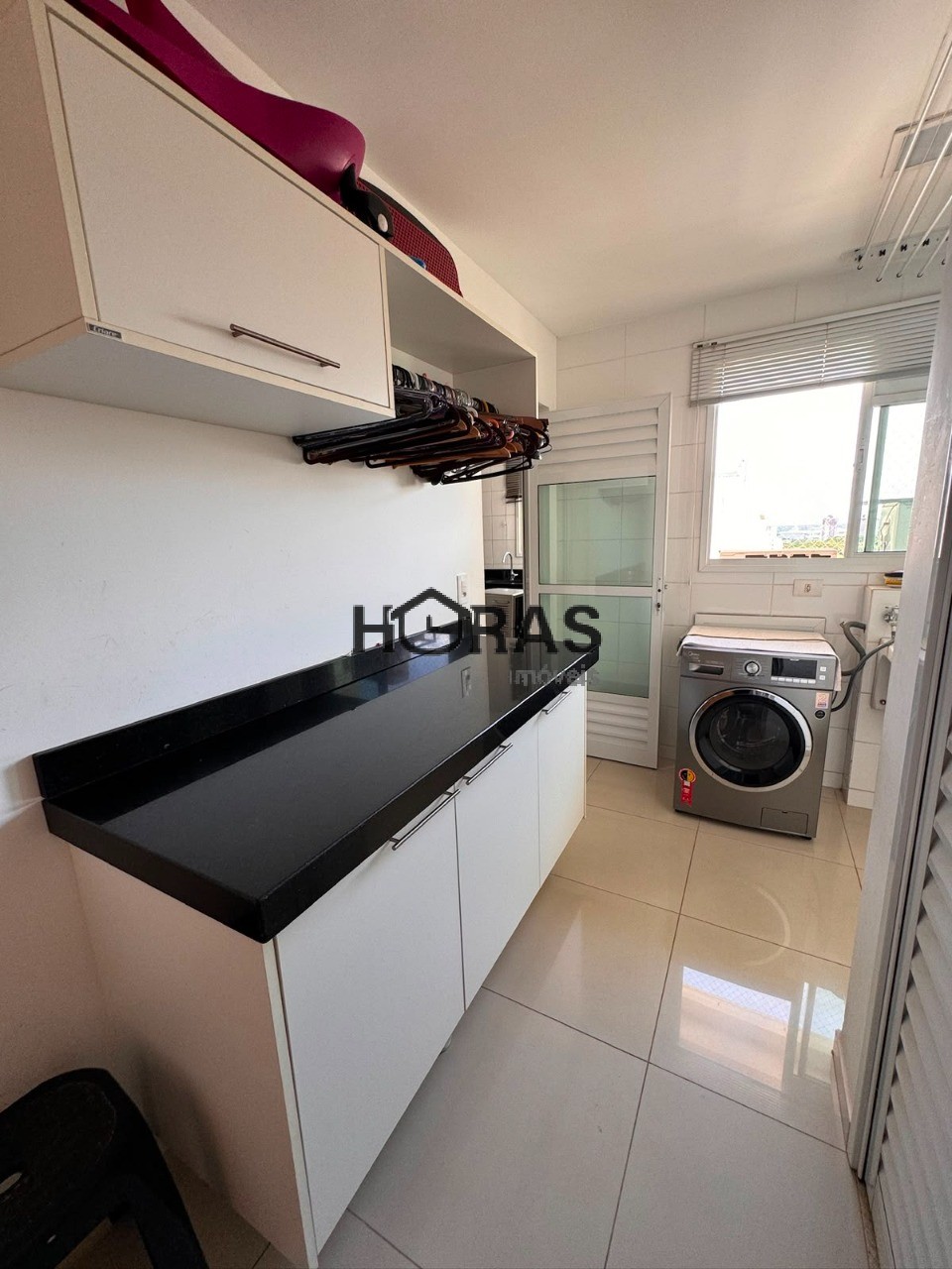 Apartamento, 3 quartos, 193 m² - Foto 2