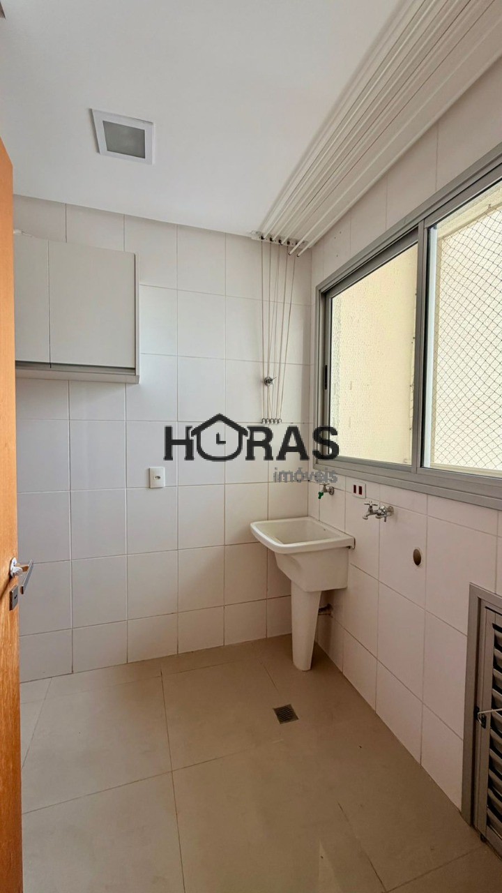 Apartamento, 3 quartos, 156 m² - Foto 2