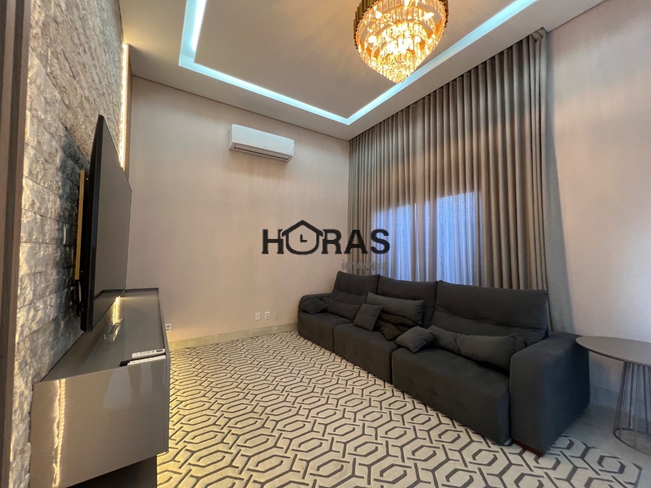 Casa, 3 quartos, 207 m² - Foto 1