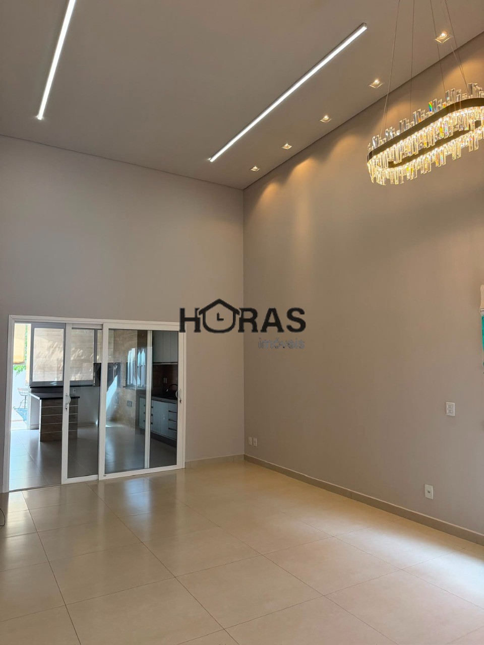 Casa, 3 quartos, 240 m² - Foto 2