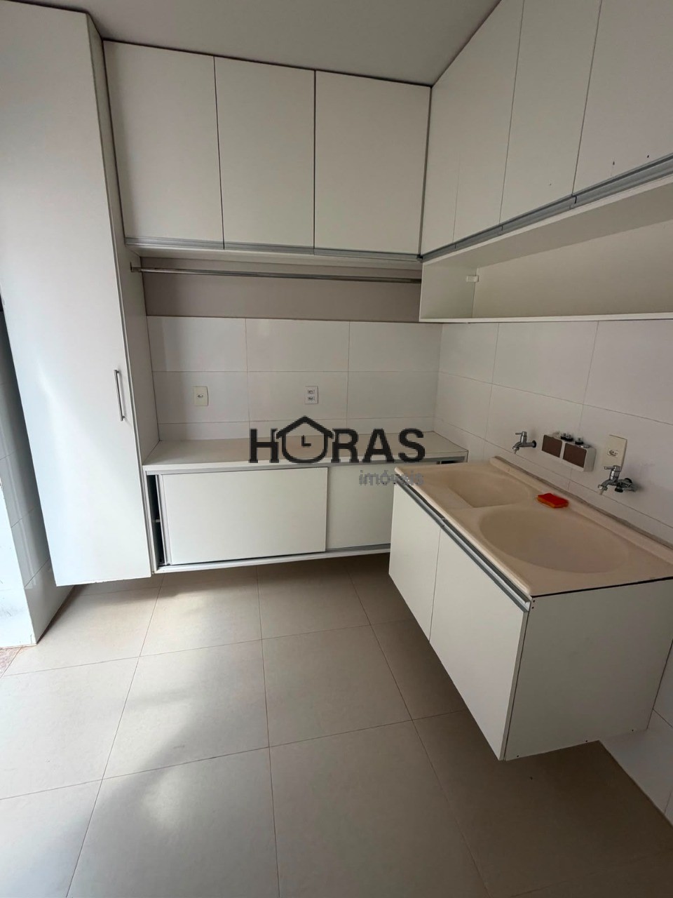 Casa, 3 quartos, 240 m² - Foto 3