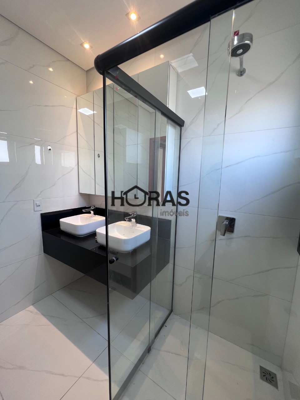 Casa, 3 quartos, 250 m² - Foto 3