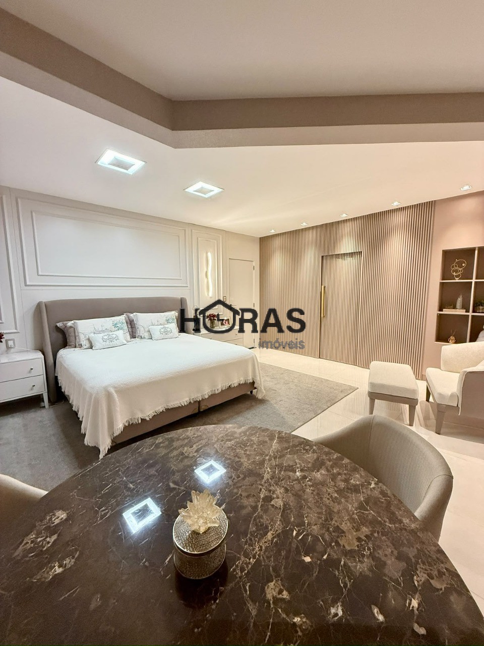 Casa, 4 quartos, 473 m² - Foto 1