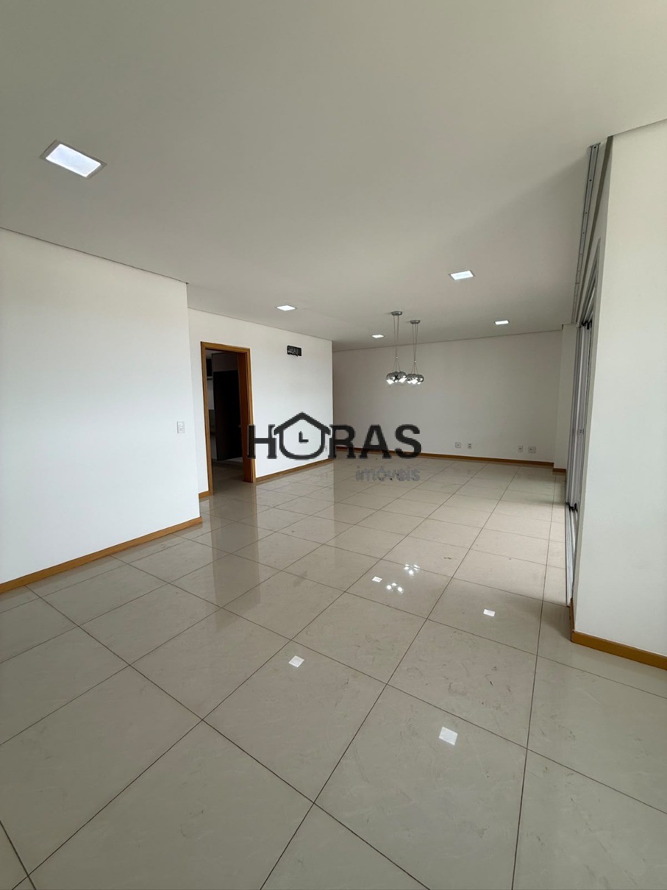 Apartamento, 3 quartos, 156 m² - Foto 2