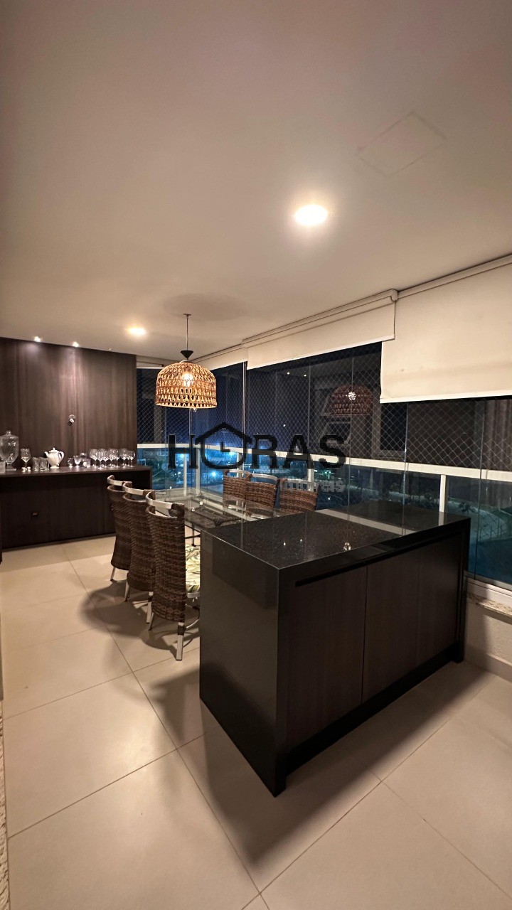 Apartamento, 3 quartos, 138 m² - Foto 1
