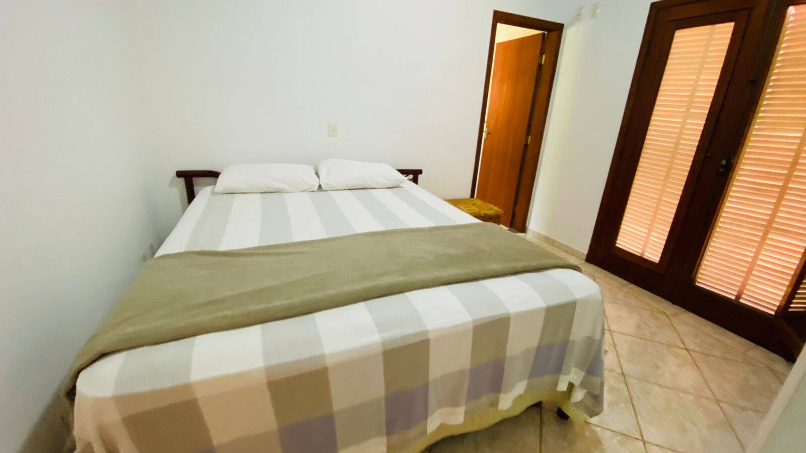Chácara, 4 quartos, 2700 m² - Foto 18