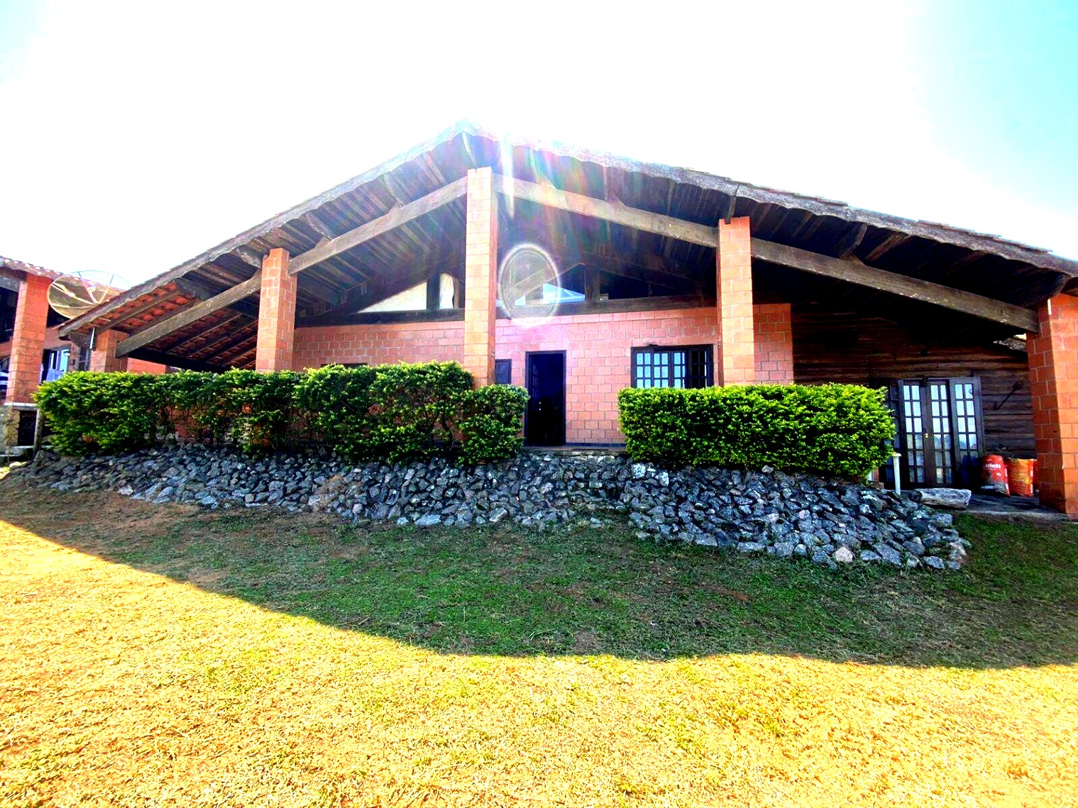 Chácara, 3 quartos, 400 m² - Foto 1
