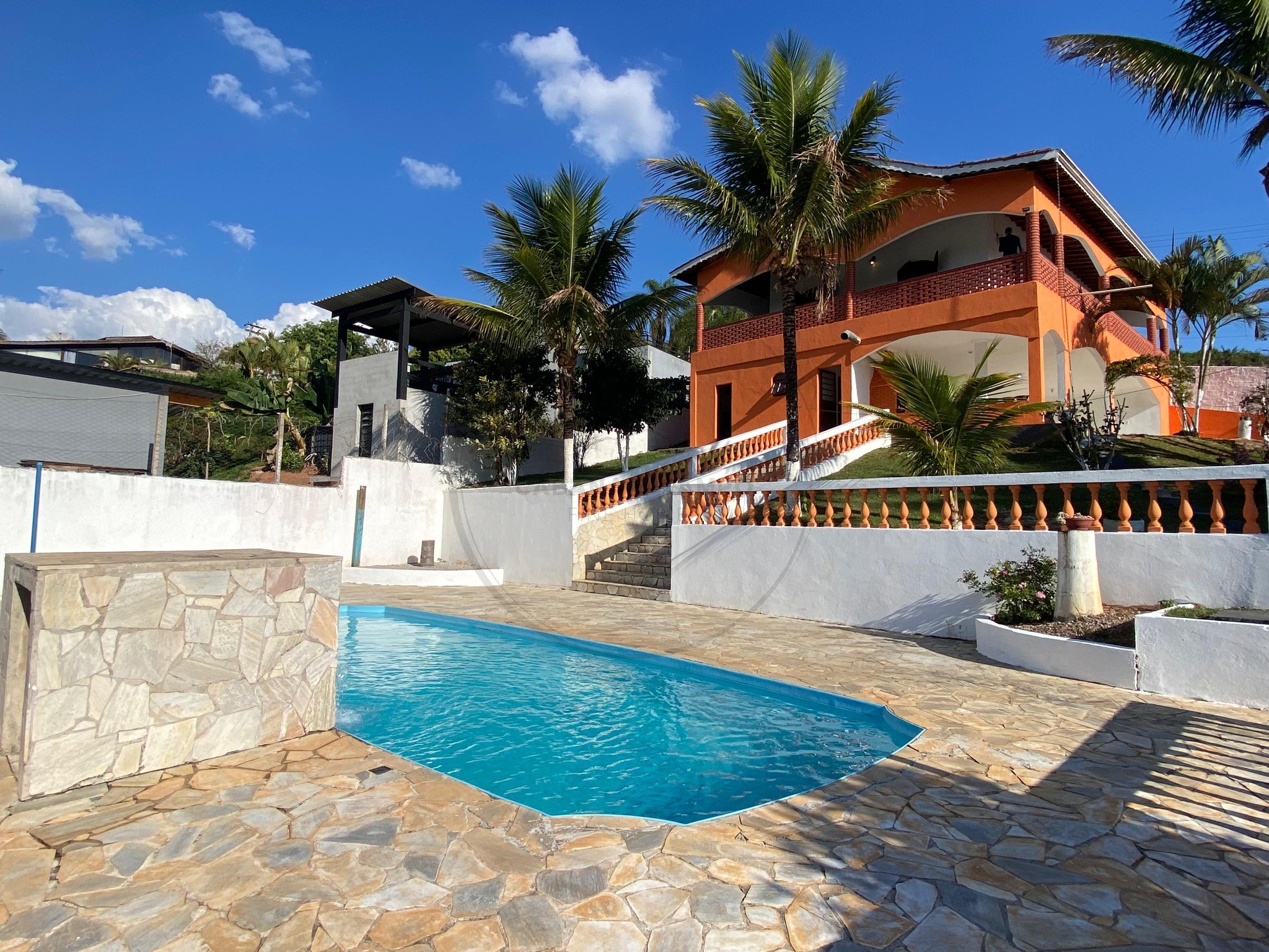 Chácara, 2 quartos, 1470 m² - Foto 2