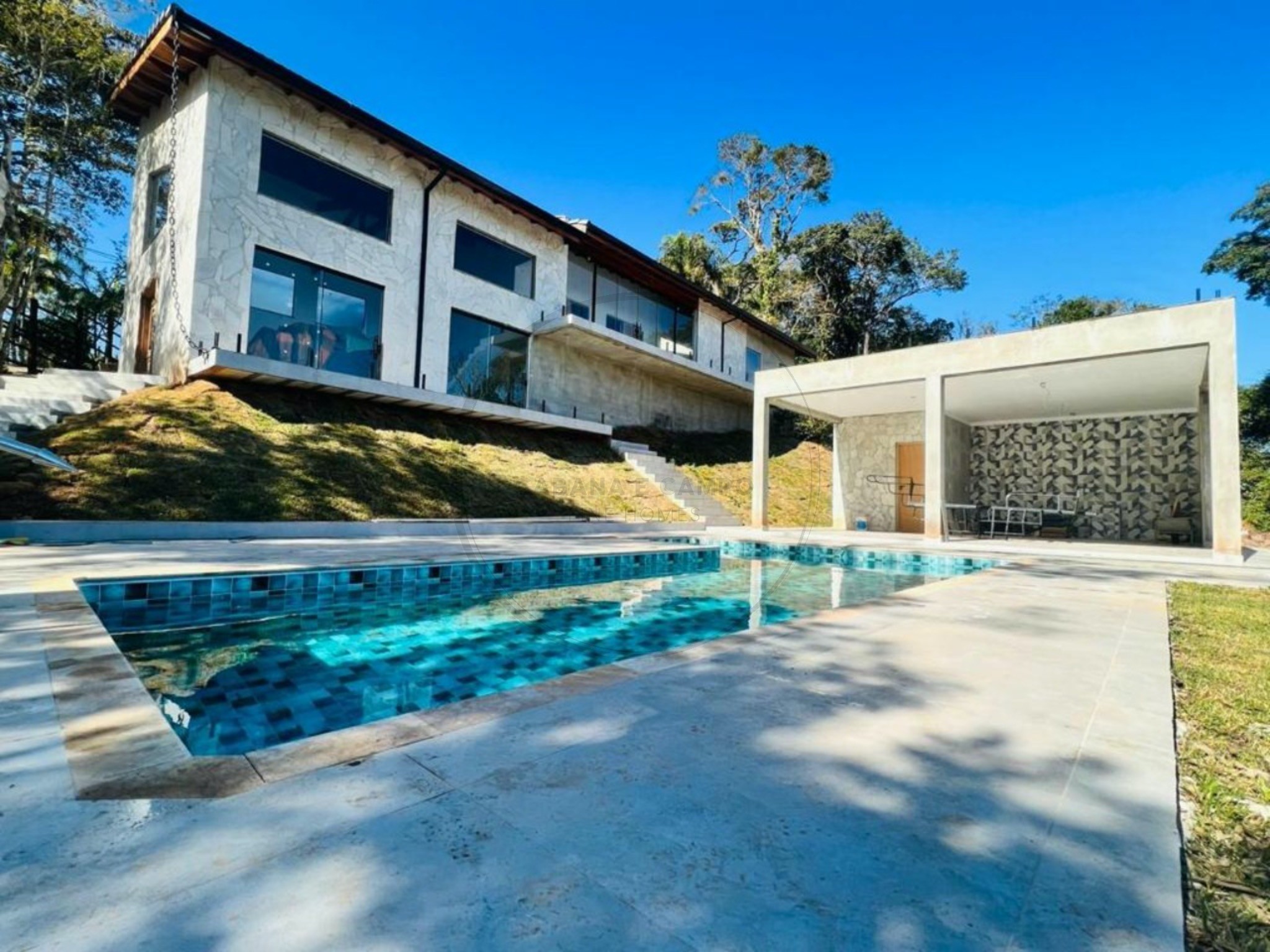 Chácara, 4 quartos, 910 m² - Foto 1