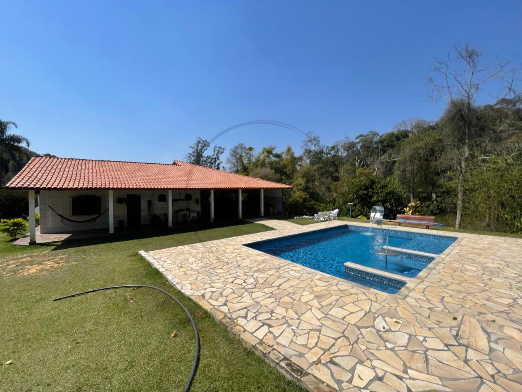 Sítio, 7 quartos, 1 hectares - Foto 1