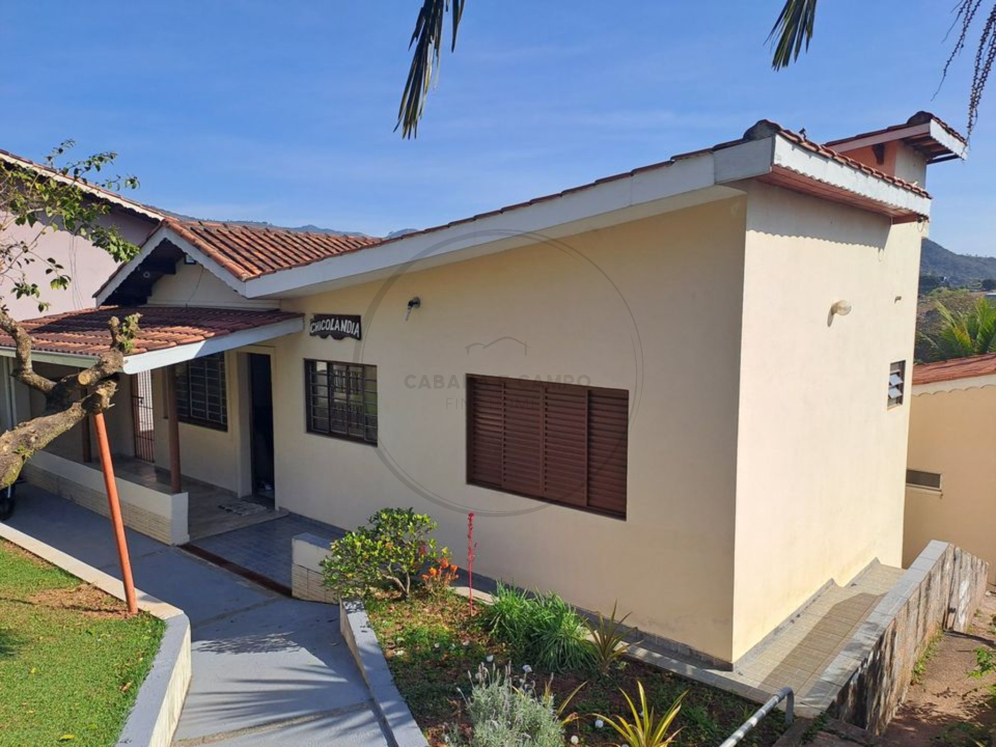 Chácara, 3 quartos, 1360 m² - Foto 2