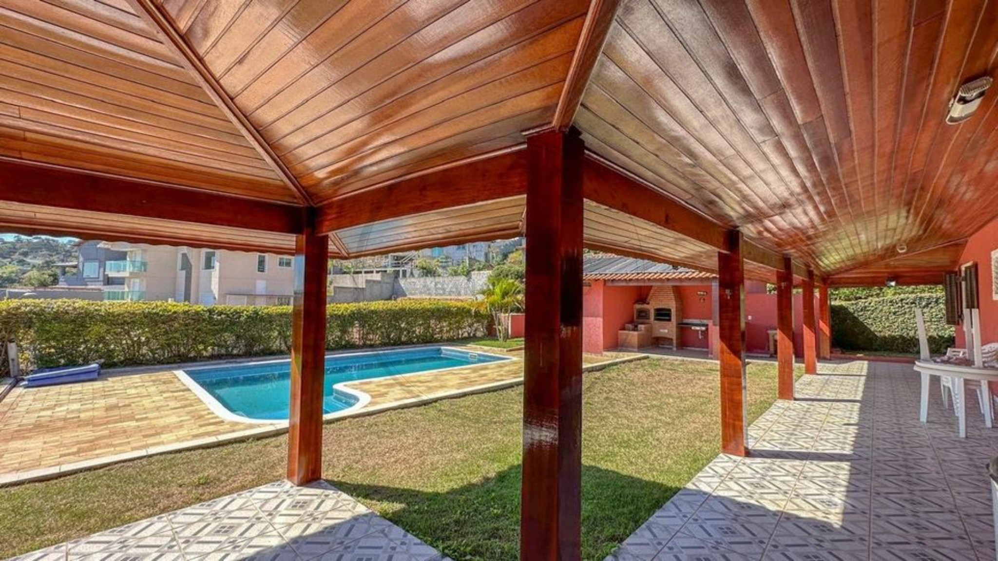 Chácara, 3 quartos, 927 m² - Foto 5