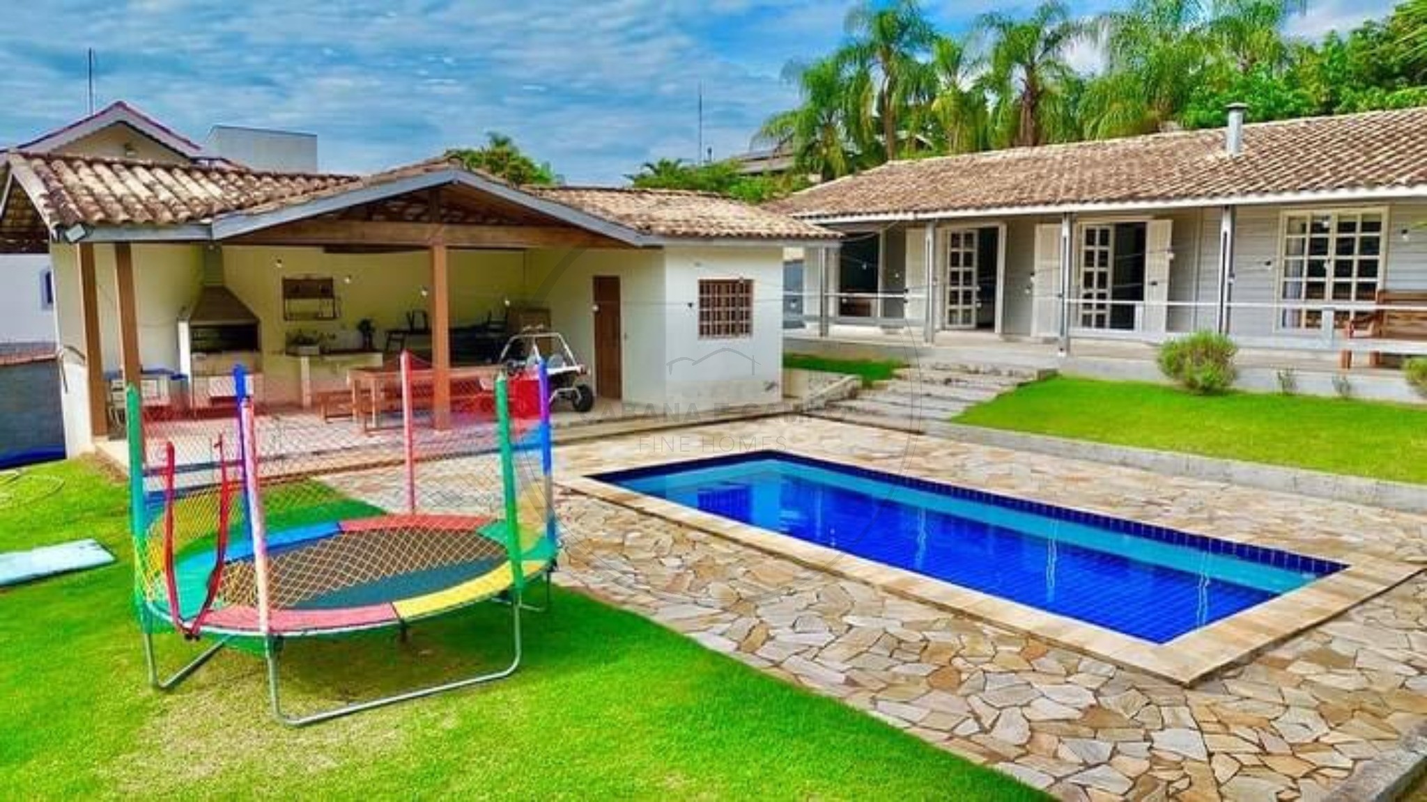 Chácara, 3 quartos, 1000 m² - Foto 2