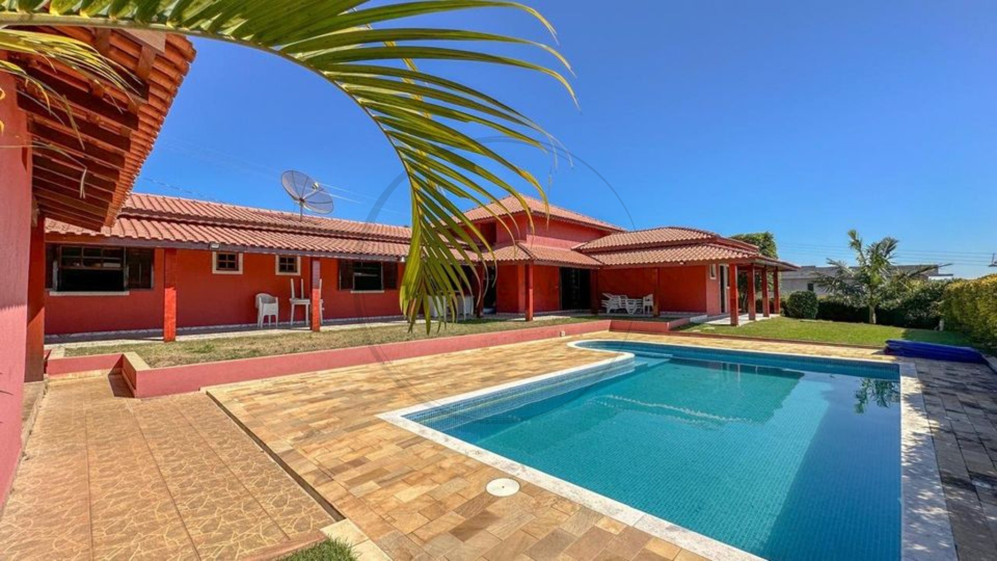 Chácara, 3 quartos, 927 m² - Foto 2