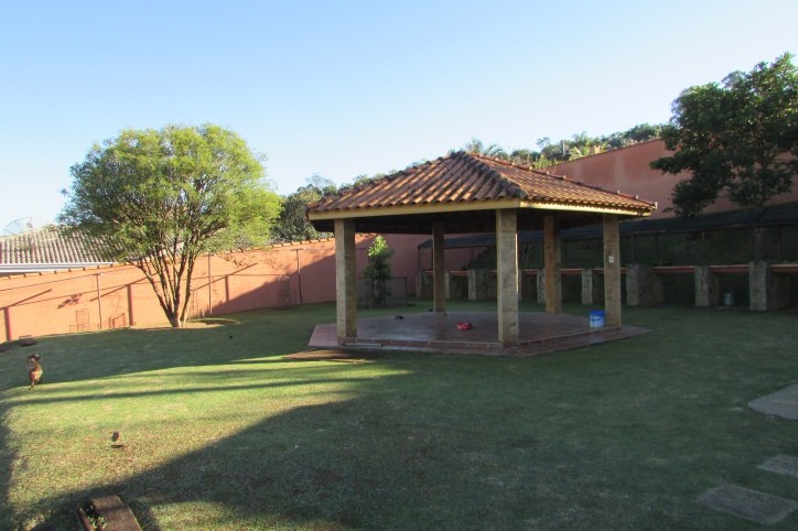 Chácara, 8 quartos, 2400 m² - Foto 31