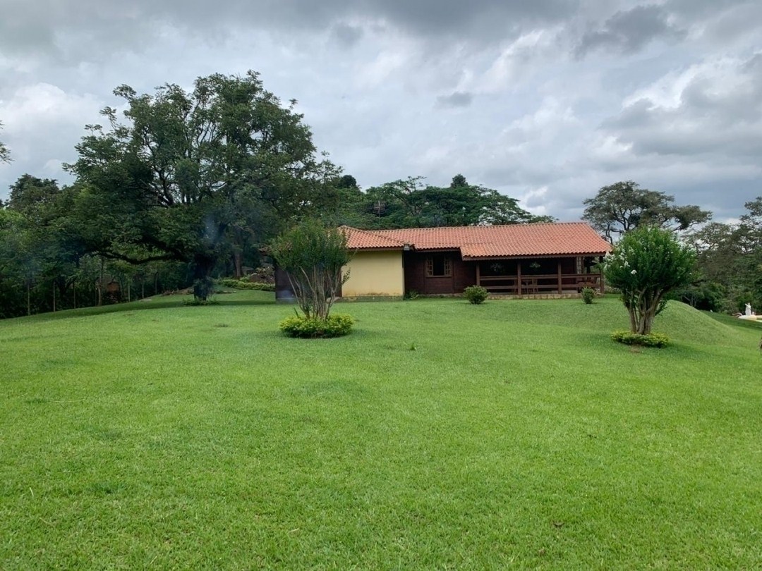 Sítio, 4 quartos, 10000 m² - Foto 8