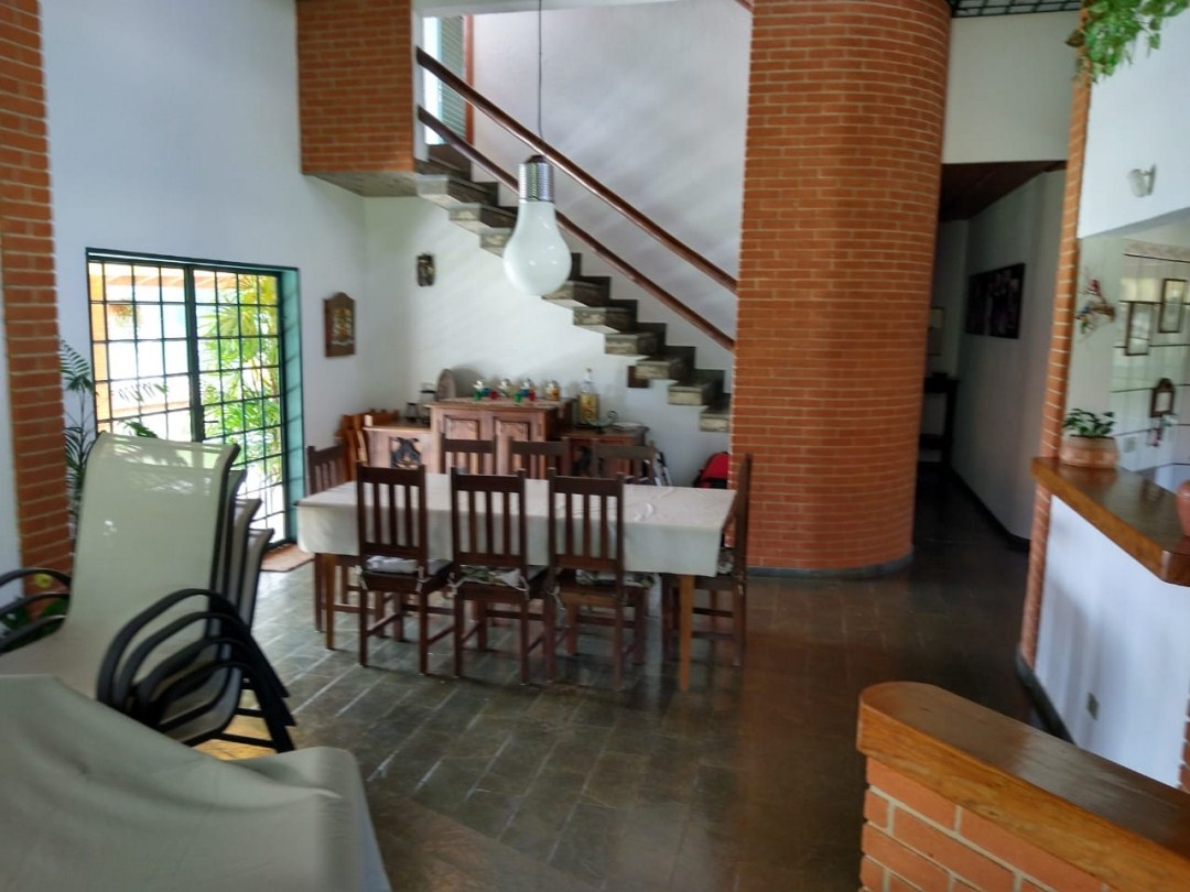 Chácara, 4 quartos, 6000 m² - Foto 7