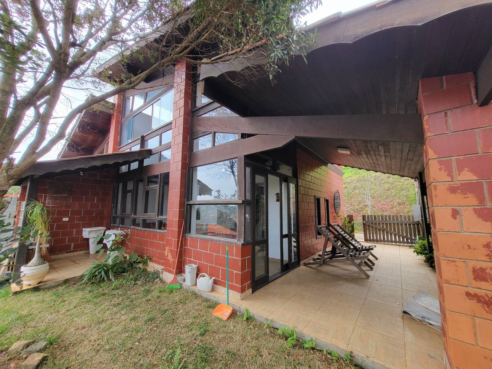 Chácara, 2 quartos, 191 m² - Foto 1