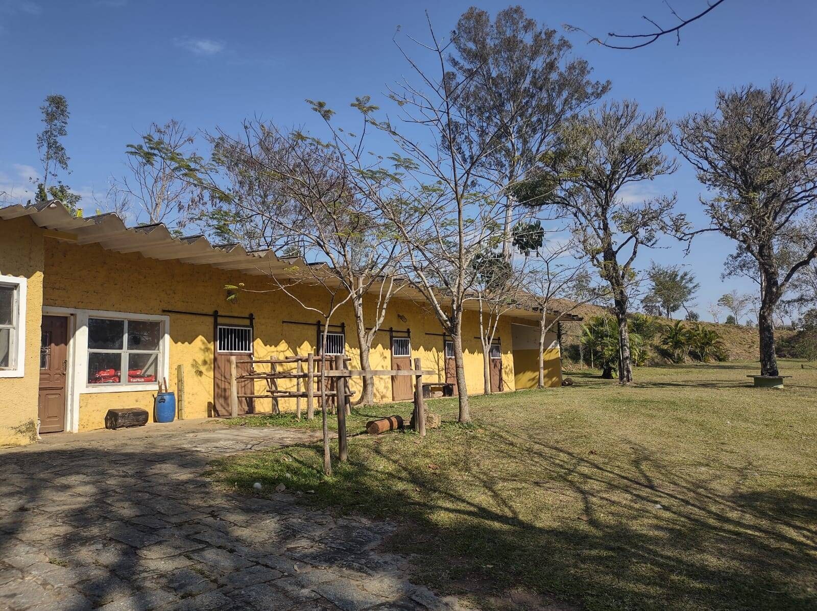 Sítio, 6 quartos, 24 hectares - Foto 8