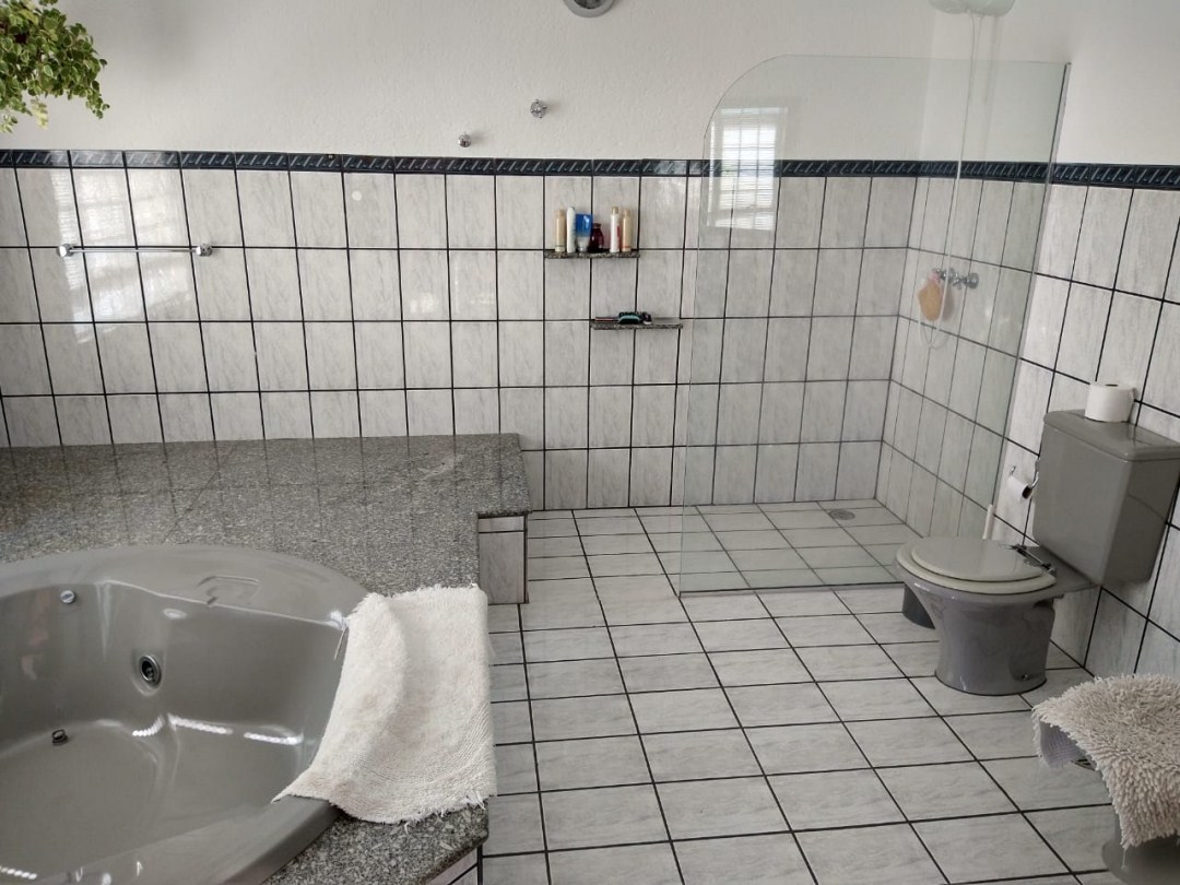 Chácara, 4 quartos, 6000 m² - Foto 13