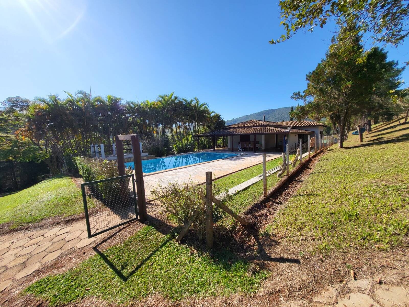 Sítio, 7 quartos, 3 hectares - Foto 1